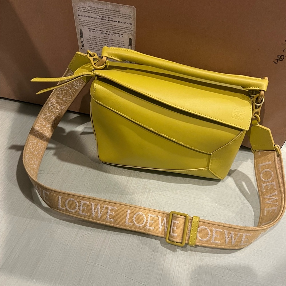 Vibrant Yellow Shoulder Bag with Tan Strap